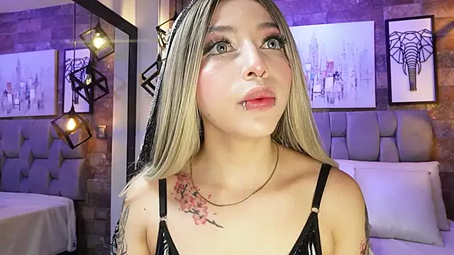 Sophia Bellucci online show from 01.06.26