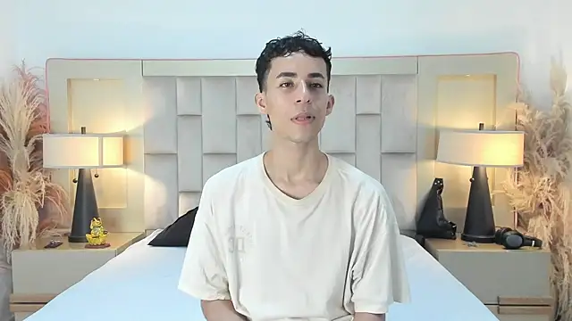 Zahir Ashar online show from 04.01.26