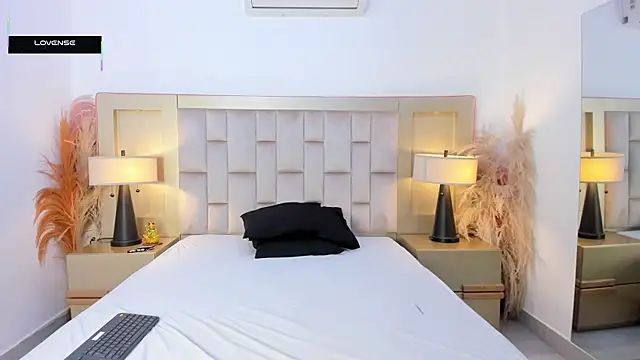 Zahir Ashar online show from 04.24.26