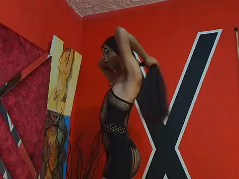 Snapshot of Hetaira_Lexx chatting on 10.13.25 Hetaira Lexx online show from 10.13.25