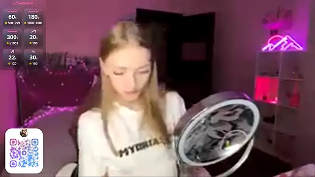 EvaPeace online show from 02.04.26