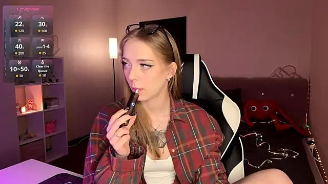 EvaPeace online show from 04.01.26