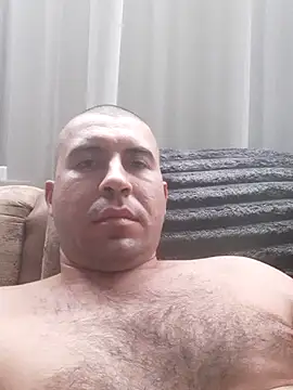 Snapshot of AronMode chatting on 10.22.25 AronMode online show from 10.22.25