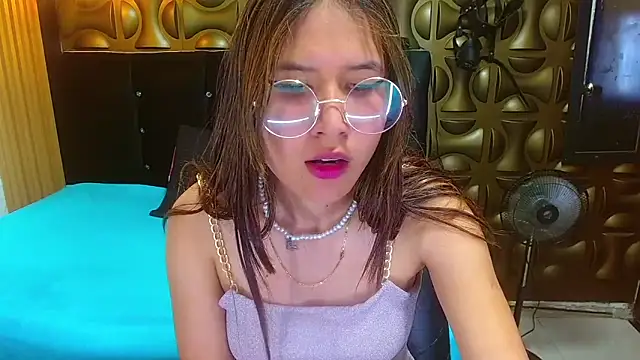 tinibunny online show from 11.27.25