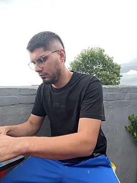 mirallesandbig online show from 11.16.25