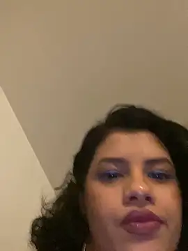 Snapshot of Biaaxxxsexy chatting on 10.28.25 Biaaxxxsexy online show from 10.28.25