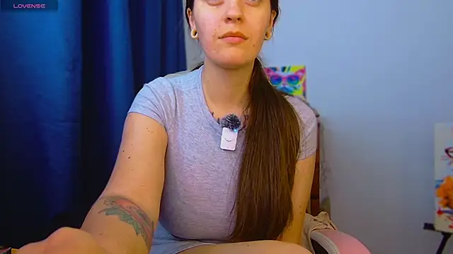 Snapshot of Ann_mikela chatting on 05.24.26 Ann mikela online show from 05.24.26