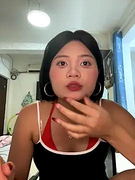 lan-xinh1 online show from 10.17.25