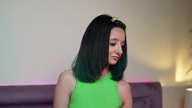 JoelleApril online show from 03.10.26