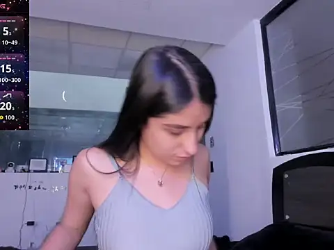 Snapshot of princesstina- chatting on 10.28.25 princesstina- online show from 10.28.25