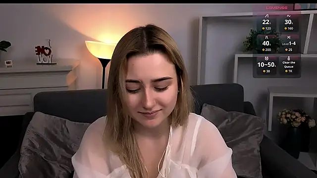 Lulu   Moon online show from 03.11.26