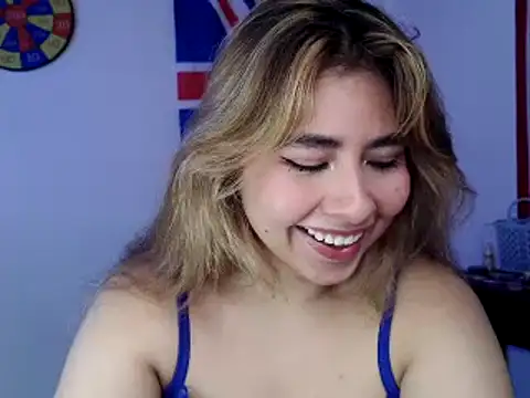 Snapshot of sofiazaf5 chatting on 10.17.25 sofiazaf5 online show from 10.17.25