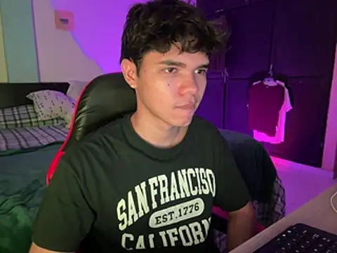 Im Camii online show from 04.15.26