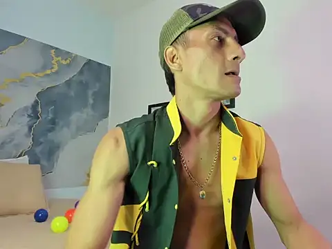 latin crissex online show from 11.07.25