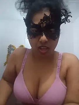 Snapshot of Expose_Queen chatting on 07.16.26 Expose Queen online show from 07.16.26