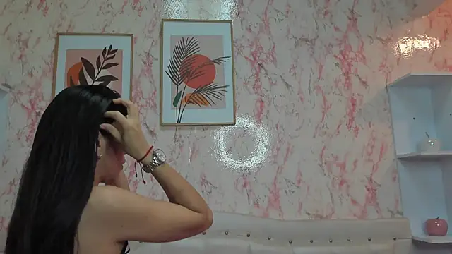 GabbiePrice online show from 11.11.25