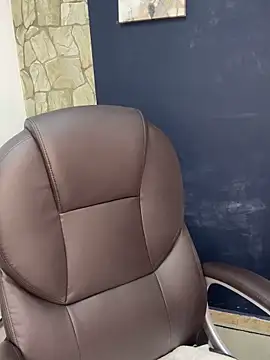  Isabella 1 online show from 10.28.25