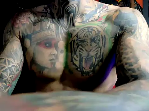 Molotov Explosive online show from 01.05.26