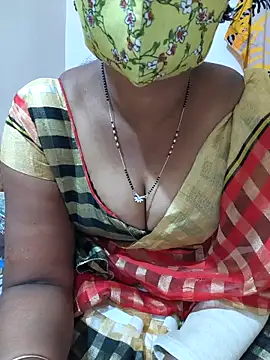 Snapshot of Best_Kannada_Couple chatting on 11.10.25 Best Kannada Couple online show from 11.10.25