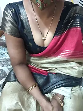 Snapshot of Best_Kannada_Couple chatting on 02.16.26 Best Kannada Couple online show from 02.16.26