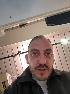 AlexGogo23 online show from 10.13.25