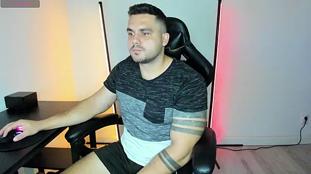 Danielbateson online show from 10.12.25