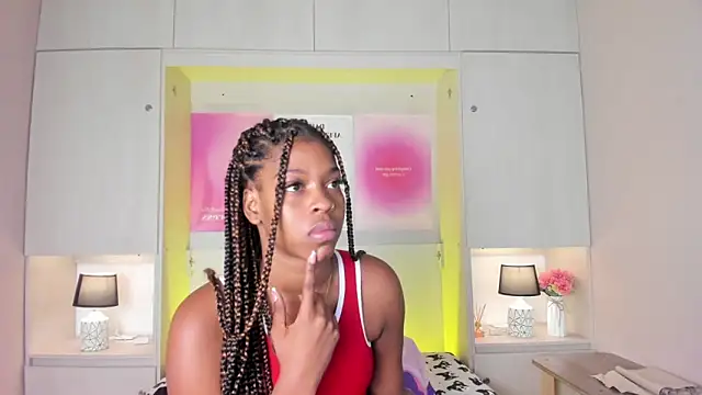 Snapshot of MaraBaker chatting on 02.11.26 MaraBaker online show from 02.11.26