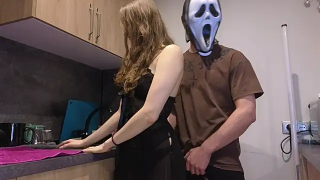 Snapshot of CrickSex chatting on 10.21.25 CrickSex online show from 10.21.25