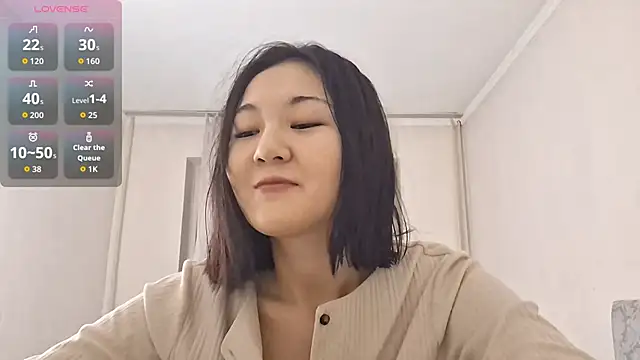 Lyndasilk online show from 01.11.26