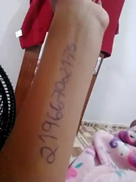 Camilanifeta online show from 01.08.26