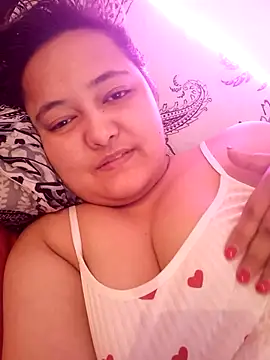 MollyJanette online show from 11.18.25