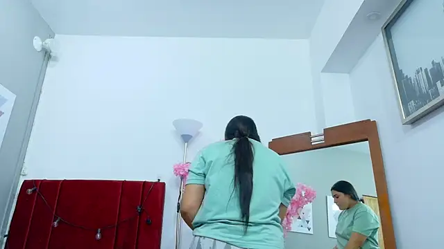 chubbykinkyygirl online show from 12.19.25