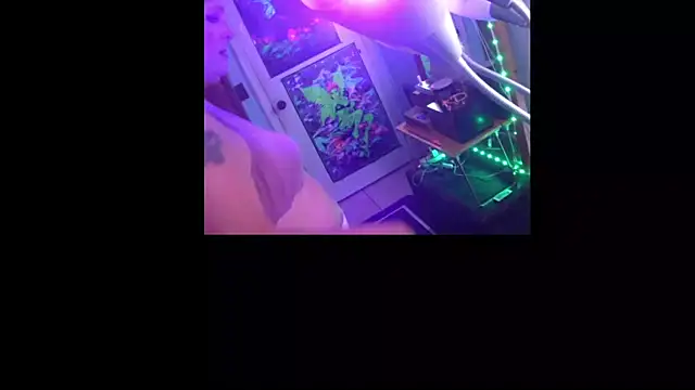 JasmineAurora online show from 10.26.25