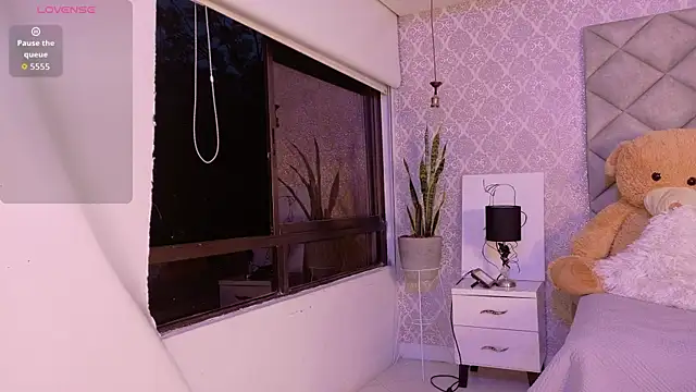 Snapshot of CARO_ADAMS1 chatting on 02.10.26 CARO ADAMS1 online show from 02.10.26