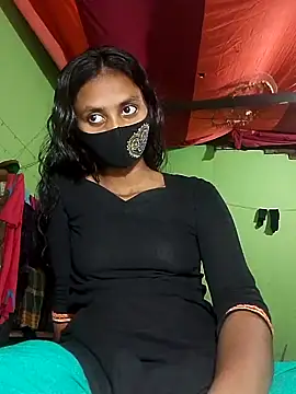 Snapshot of Night_Queen20 chatting on 11.24.25 Night Queen20 online show from 11.24.25