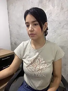 1evelinewood online show from 03.12.25