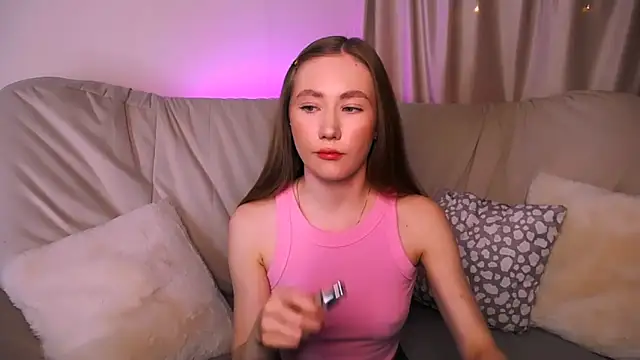 Snapshot of EllyColins chatting on 02.27.26 EllyColins online show from 02.27.26