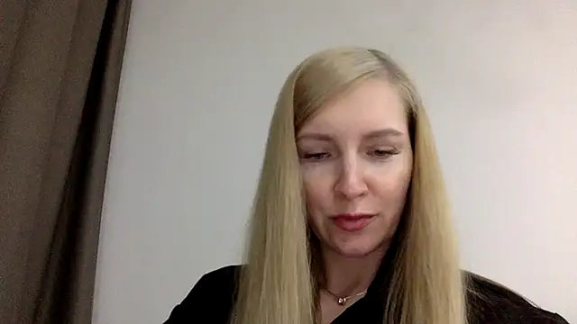 Snapshot of Neralith chatting on 06.21.26 Neralith online show from 06.21.26