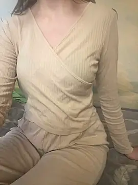 Snapshot of KittieCreme chatting on 01.11.26 KittieCreme online show from 01.11.26