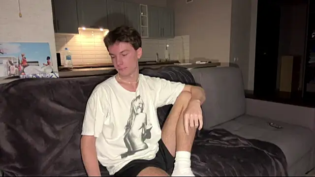 Jeremy1Scott online show from 11.03.25