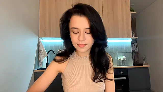 Snapshot of CeredAlum chatting on 11.08.25 CeredAlum online show from 11.08.25