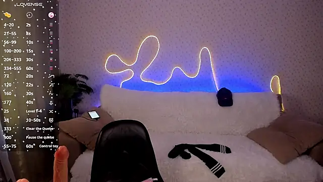 Lilith Sora online show from 04.10.26