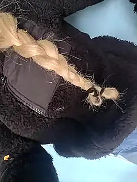 fernanda15 online show from 10.29.25