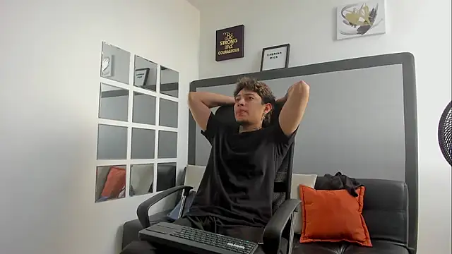 Sky Wild online show from 10.23.25