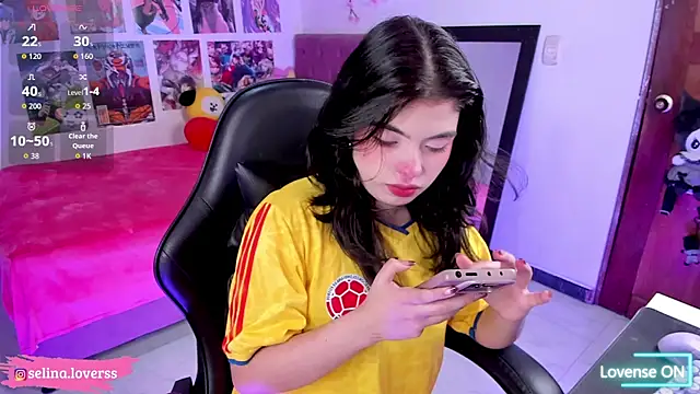 selina lovers  online show from 08.02.26