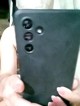 Snapshot of LalayCii chatting on 11.15.25 LalayCii online show from 11.15.25