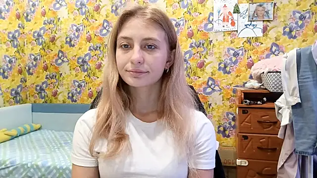 AmeliLia online show from 10.24.25