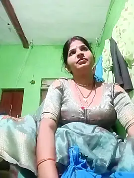 Karishma cute online show from 11.02.25