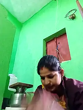 Karishma cute online show from 12.05.25