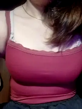 YiyinLy online show from 03.27.26